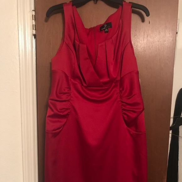 Dresses & Skirts - Formal dress, size 16. Brand new w/tags still on!